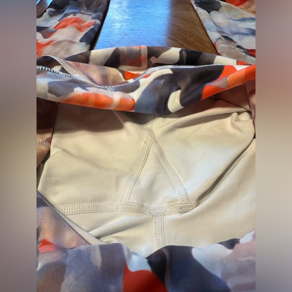 Fabletics Leggings - Picture 4 of 6